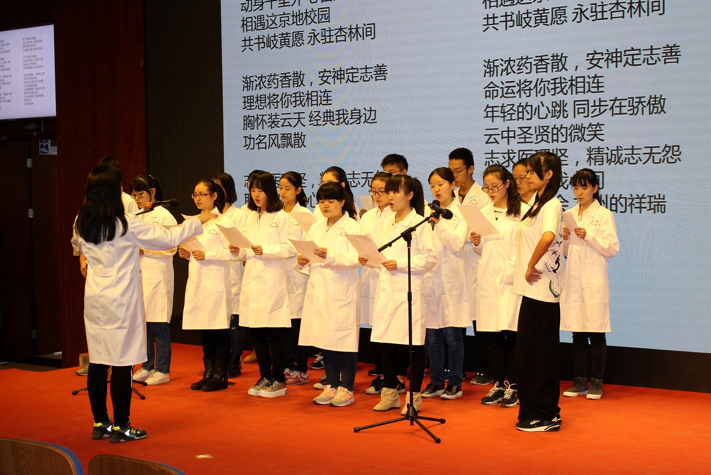 1481623654892070866.jpg 1481623654892070866.jpg